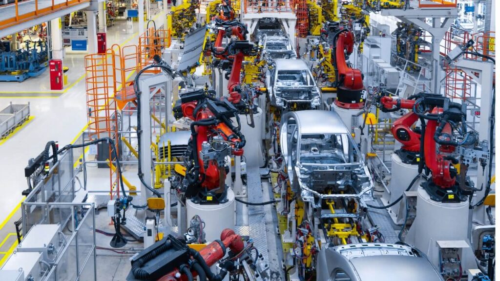 O papel do aço inox na indústria automobilística