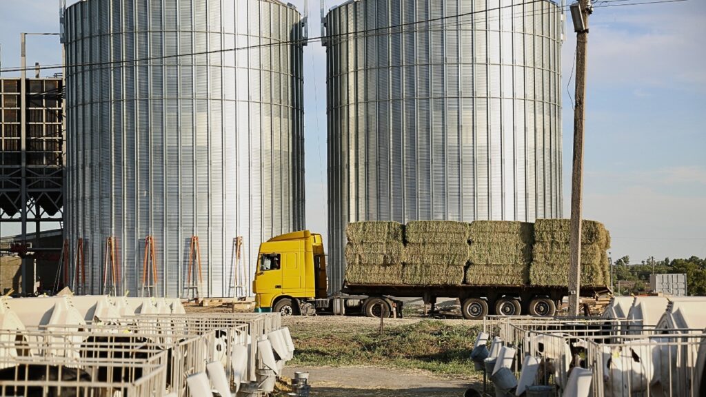 O papel do aço inoxidável na modernização da pecuária